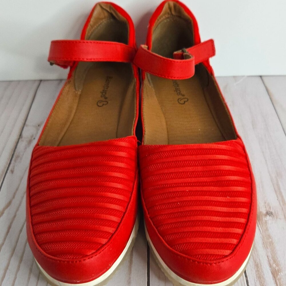 BareTraps Womens Harmony Faux Leather Lifestyle Slip-On Sneakers Red Size 7M
